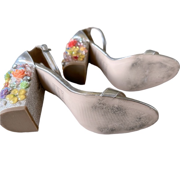 Asos Silver Open Toe Sandal with Floral Embellished Heel. Size 8. - Picture 4 of 4